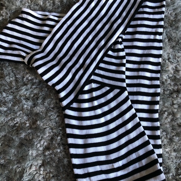 Fun Sumner Dress - Picture 2 of 3